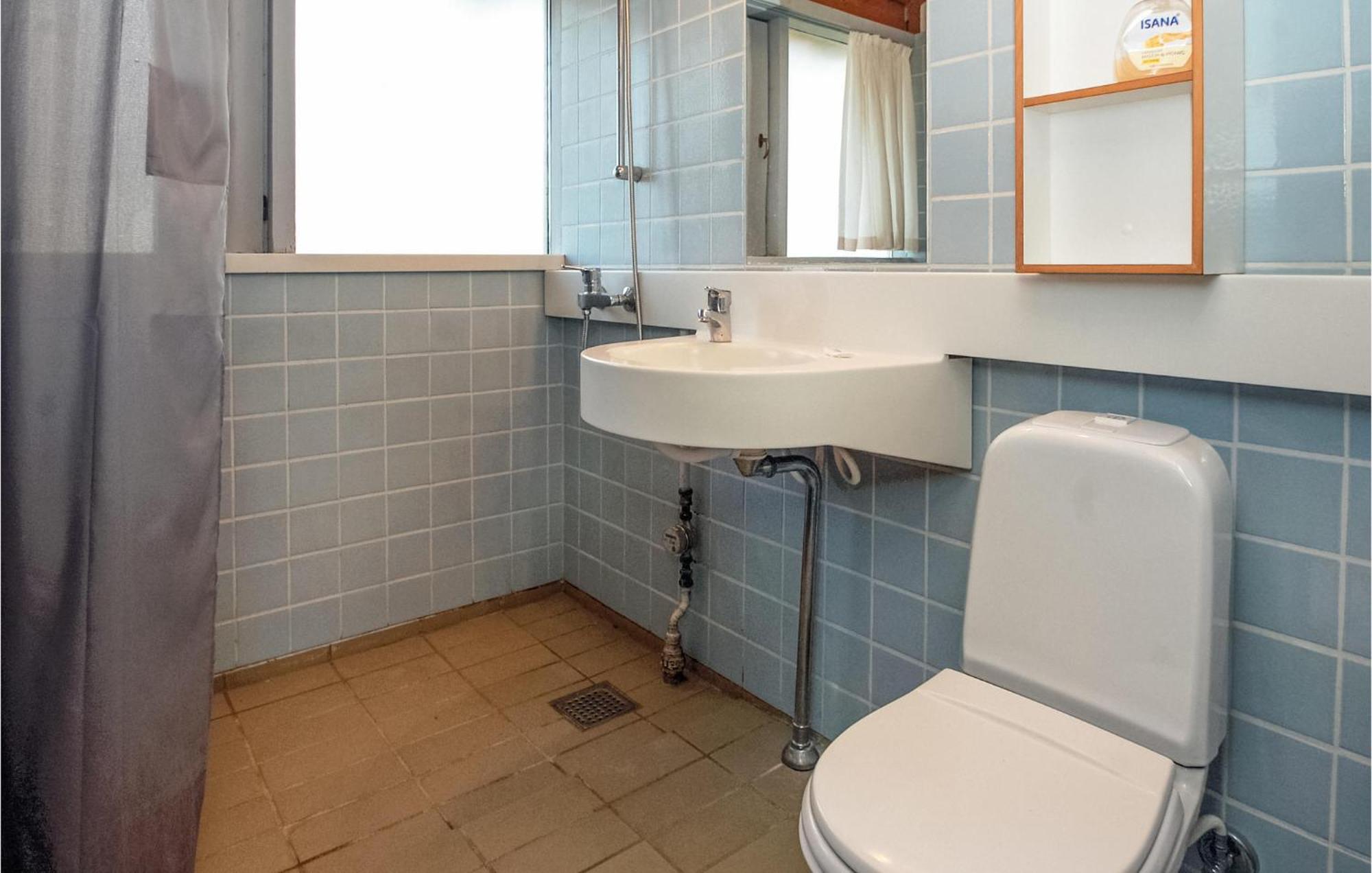 Gorgeous Home In Aabenraa With Wifi 外观 照片