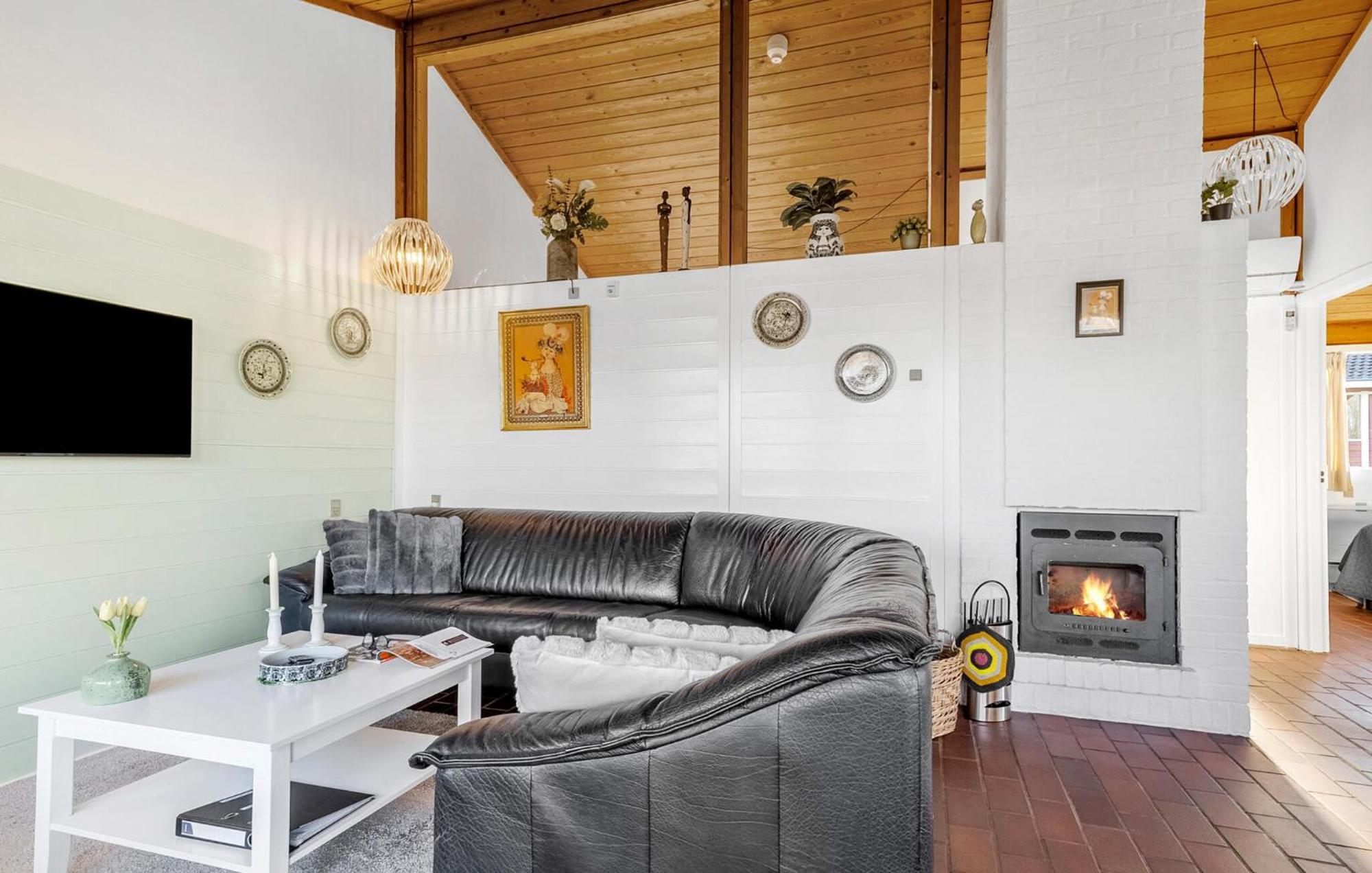 Gorgeous Home In Aabenraa With Wifi 外观 照片