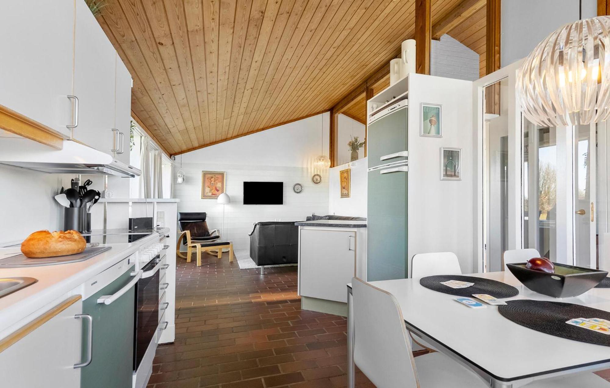 Gorgeous Home In Aabenraa With Wifi 外观 照片